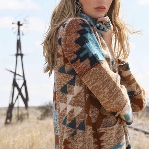 Double D Ranchwear Amarillo Cardigan Gorgeous Hand Knitted